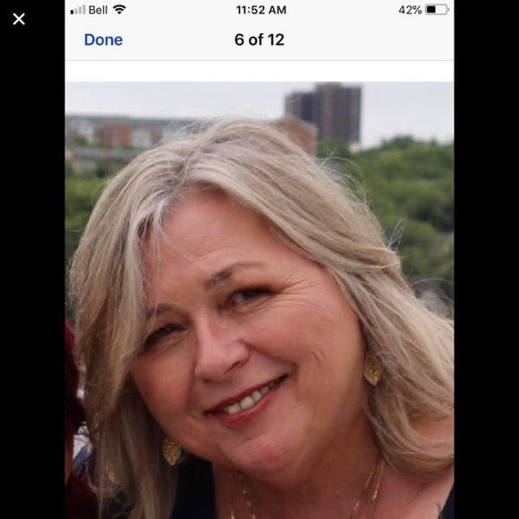 Profile Picture of Deborah Campbell (@deborahwmartin) on Poshmark