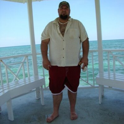 Profile Picture of Raymond Lyle (@raydogg777) on Twitter