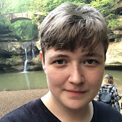 Profile Picture of Autumn Pollock (@pollockautumn) on Youtube