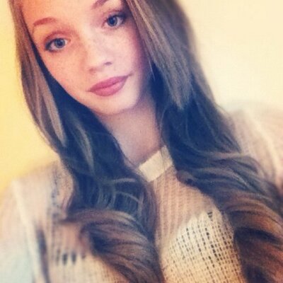 Profile Picture of Nicole Olsson (@niiiiccolee) on Twitter