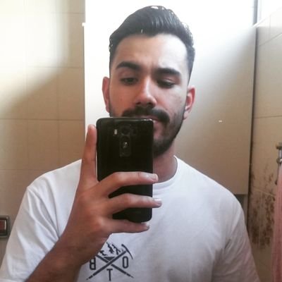 Profile Picture of Hugo Mendez (@Meninolobo_13) on Twitter