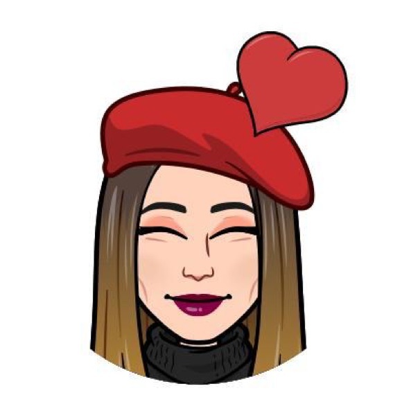Profile Picture of Sandra Casey (@sandrita10155) on Poshmark