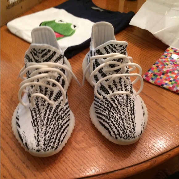 Profile Picture of John Schachinger (@yunggjuan17) on Poshmark