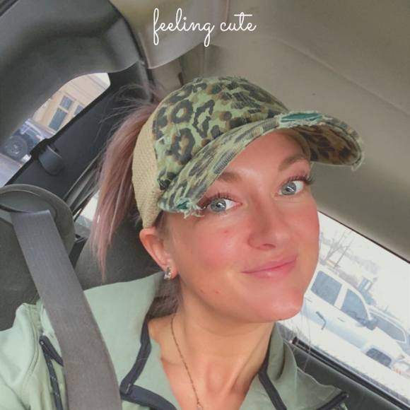 Profile Picture of Shawna Thompson pepin (@shawna3511) on Poshmark