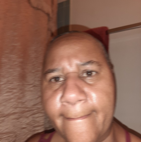 Profile Picture of Sylvia Rivers (@sylvia_rivers) on Poshmark