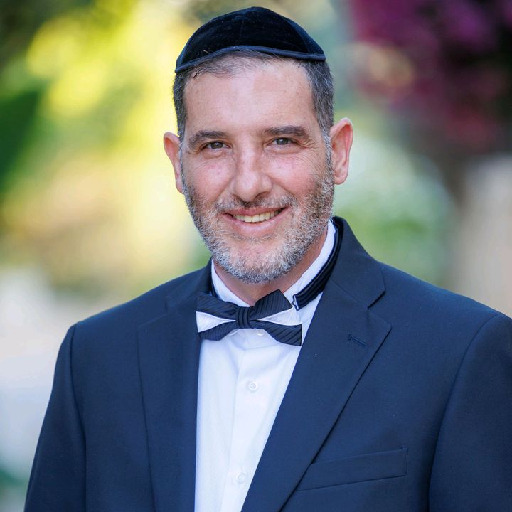 Profile Picture of Victor Sitton Ambe (@victorsittonambe) on Tiktok