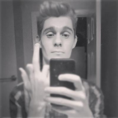 Profile Picture of Eric Macneill (@blunt_breaker) on Twitter