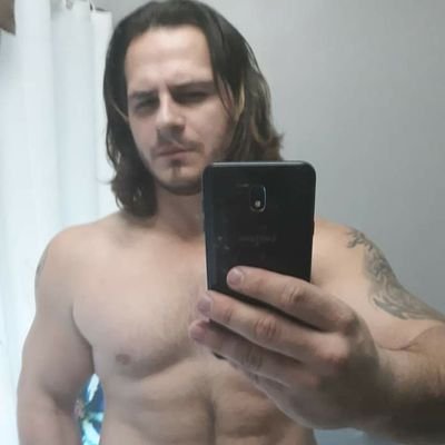 Christopher Bolen - Twitter Profile Picture of Christopher Bolen (@ChristoGonzo88) on Twitter