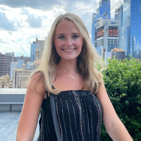 Profile Picture of Jordan Chucker (@kjchucker) on Poshmark