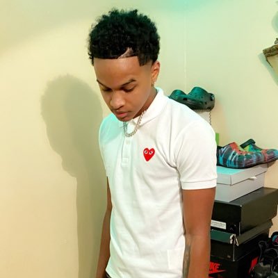 Profile Picture of BRIANBICKHAM (@b_Kickks) on Twitter