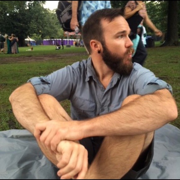 Profile Picture of Jonathan Corbett (@jrcorbett) on Poshmark