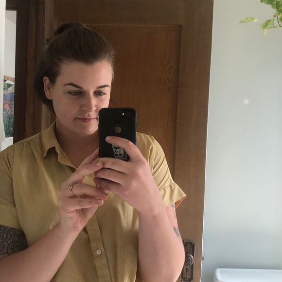 Profile Picture of Stephanie Kropp (@s_kropp) on Poshmark