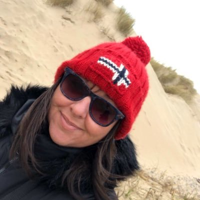 Profile Picture of Laura Gibbs (@Lube7290) on Twitter