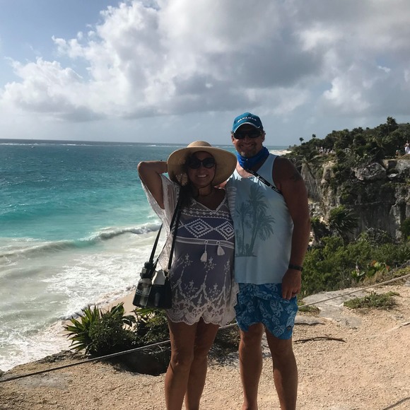 Profile Picture of Robin Bertagna (@robinbert11) on Poshmark