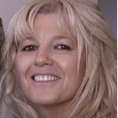 Profile Picture of Deborah Percy (@deborahmaree) on Twitter