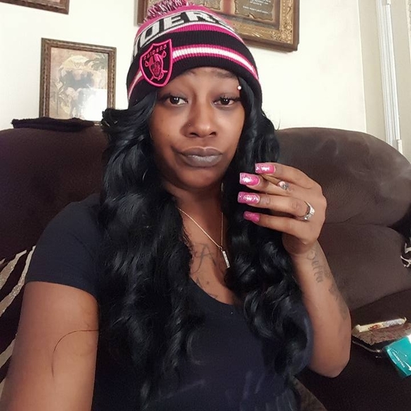 Profile Picture of Kimokee Chestnut (@phatbaby870) on Poshmark