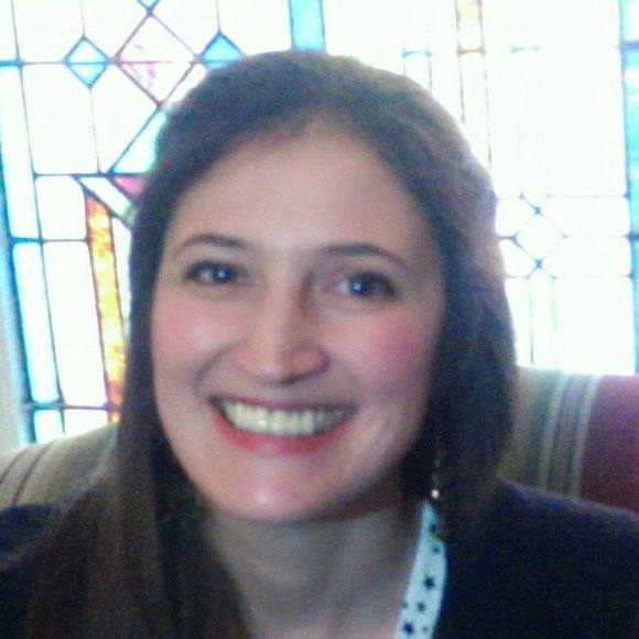 Profile Picture of Lara Young (@lara_young) on Poshmark