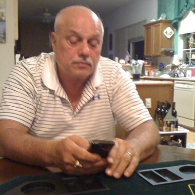 Profile Picture of karl hust (@karlhust) on Twitter