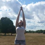 Profile Picture of Beverly Rose (@beverlyroseyoga) on Instagram