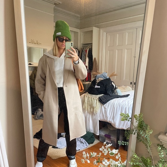 Profile Picture of Annie Ramsayer (@annieramsayer) on Poshmark