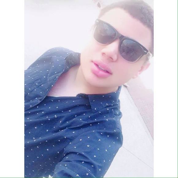 Derek Caswell - Poshmark Profile Picture of Derek Caswell (@dnc1522) on Poshmark