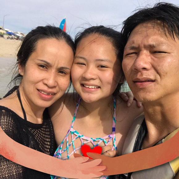 Profile Picture of Hien Luu (@hien_luu) on Poshmark