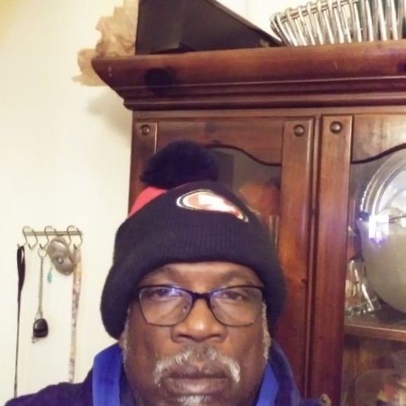 Profile Picture of Jeffery Haynes (@jefferyhaynes) on Poshmark