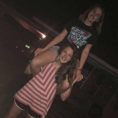 Profile Picture of Taryn Andrews (@taryn_andrews4) on Twitter