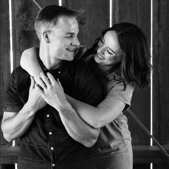 Profile Picture of Sarah Boesler (@sarahrosenbe536) on Poshmark