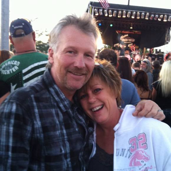 Profile Picture of Paula Mckinley (@paulaj84) on Poshmark