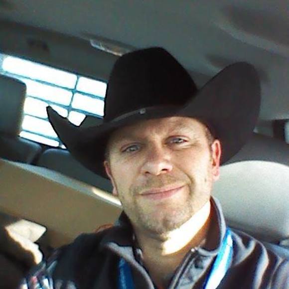 Profile Picture of Tim Schaeffer (@schae272) on Poshmark