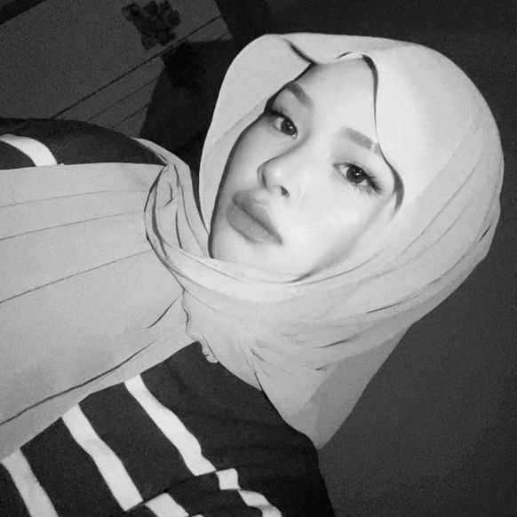 Profile Picture of @ (@rararorrrr._) on Tiktok