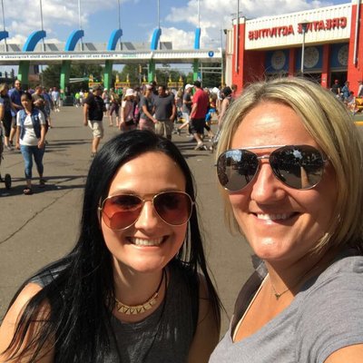 Profile Picture of Christina Carle (@Cctina27) on Twitter