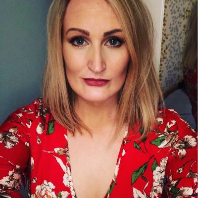 Profile Picture of Ruth Williamson (@babyruthie1982) on Twitter