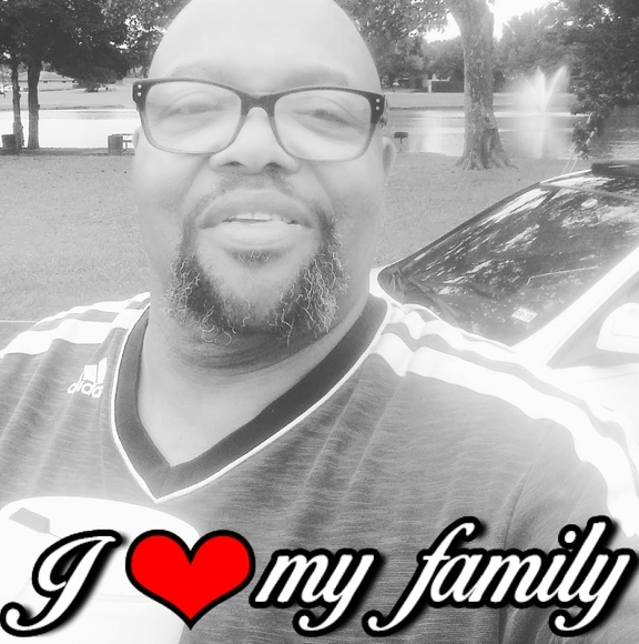 Profile Picture of Jimmy Blackburn (@jimmyblackburn) on Poshmark