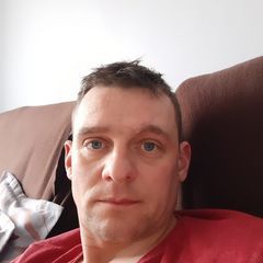 Profile Picture of Michal Iskra (@michalmichal844) on Tiktok