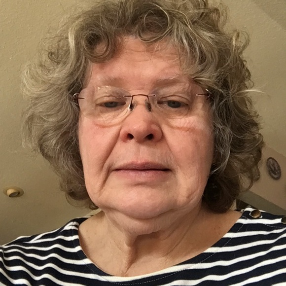 Profile Picture of Sharon Colbenson (@sharonmcolby) on Poshmark