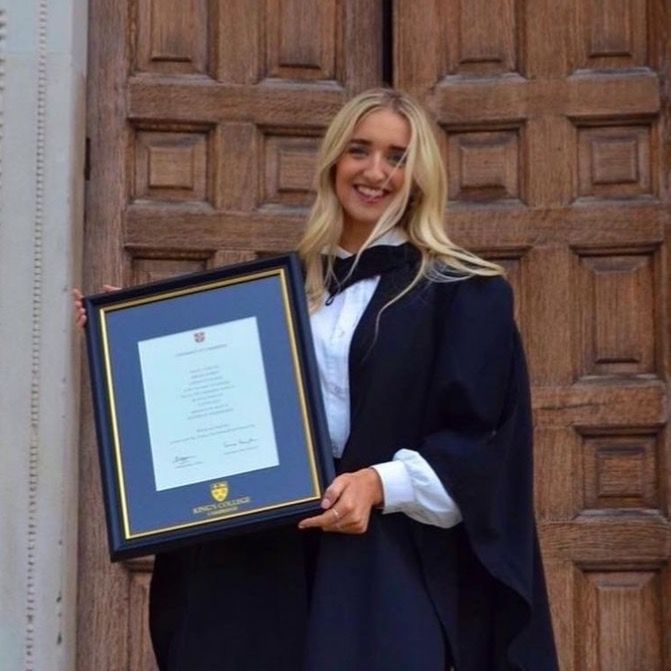 Profile Picture of Abbey Robins (@abbeyrobins) on Tiktok