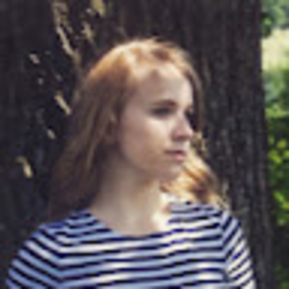 Profile Picture of Bridgit Patterson (@bridgitpatter) on Poshmark