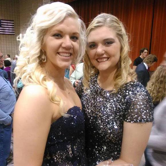 Profile Picture of Mikaela Stofferahn (@mstofferahn) on Poshmark