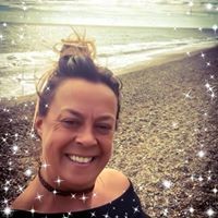 Profile Picture of Julia Maynard (@julia-maynard-2) on Quora