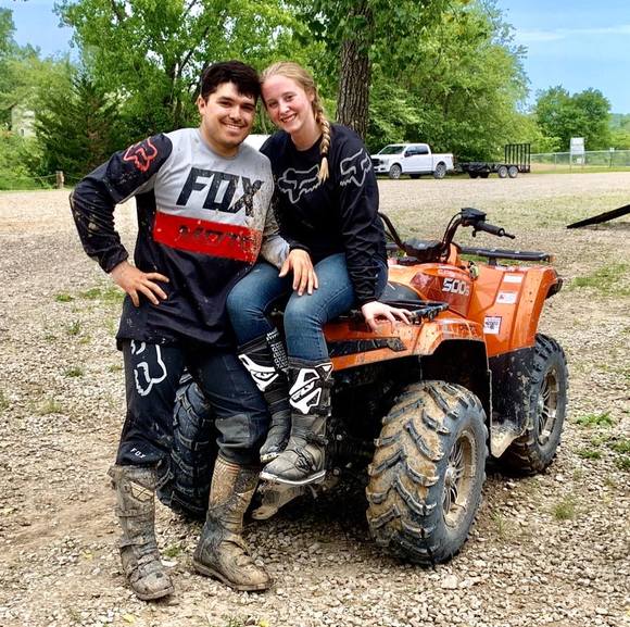 Profile Picture of Carli Major (@c_major99) on Poshmark