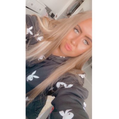 Profile Picture of Casey (@@CaseyBurns2) on Twitter