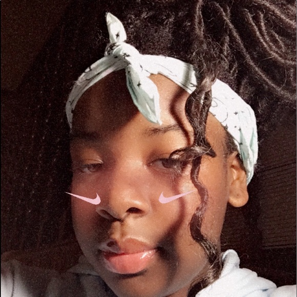 Profile Picture of Kalia Reid (@kalia_reid) on Poshmark