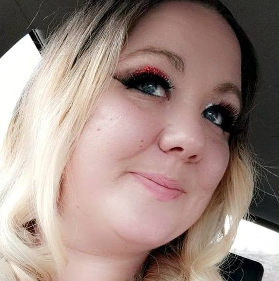 Profile Picture of Mindy Dargatz (@msdargatz) on Poshmark