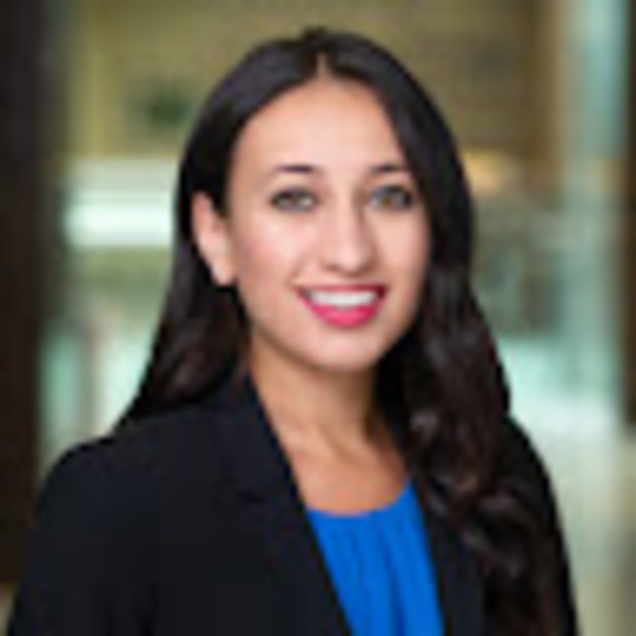 Profile Picture of Maryam Rastegar (@mrastegar14) on Poshmark