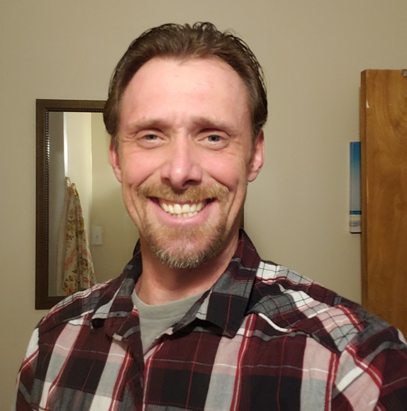 Profile Picture of Carl Cook (@ccmull78) on Poshmark