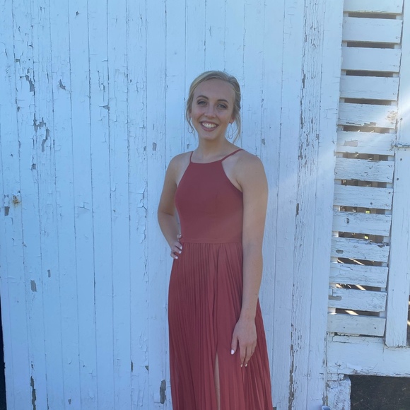 Profile Picture of Cali Pearcy (@cpearcy24) on Poshmark