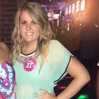 Profile Picture of Audrey Peters (@audrey_mae) on Twitter