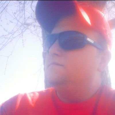 Profile Picture of Rob (@RobHuff86) on Twitter